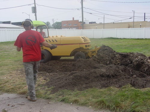 ./Gallery/2011 Bennet Lot Tree Removal/DSC06490.JPG